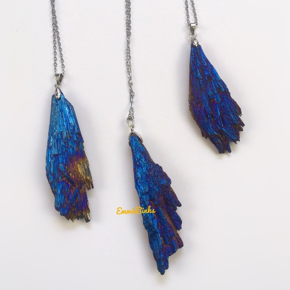 New Amazing Platinum Plated Raw Tourmaline Crystal Feather Pendant Necklace - Picture 2 of 11